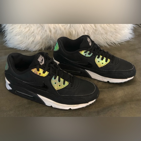 Men’s Nike Air Max 90 BLACK & Gold Clean, CLOSET CLOSES TODAY MONDAY - Picture 13 of 15